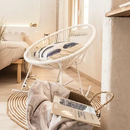 לינה וארוחת בוקר I Cinque Mori 3*